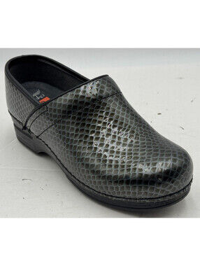 Dansko XP Womens Clogs 7.5-8 Glossy Metallic Gray Honeycomb Casual Slip On Shoes